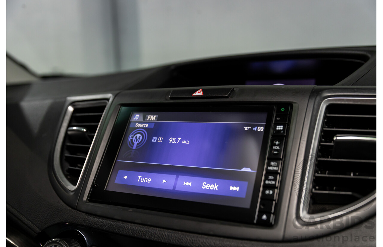 05/2016 Honda CR-V VTi-L (4x4) 4x4 30 Series 2 MY17 4d Wagon Brilliant Sporty Blue Metallic 2.4L