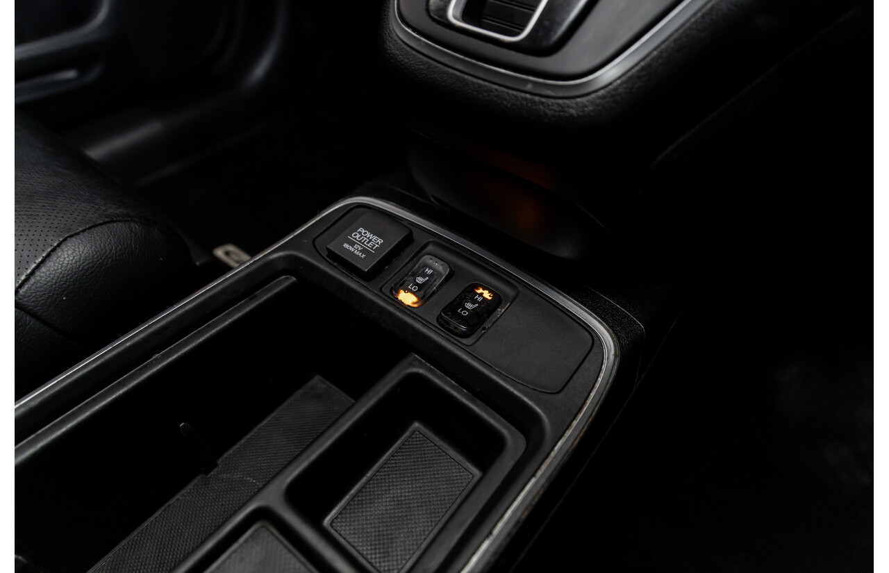 05/2016 Honda CR-V VTi-L (4x4) 4x4 30 Series 2 MY17 4d Wagon Brilliant Sporty Blue Metallic 2.4L