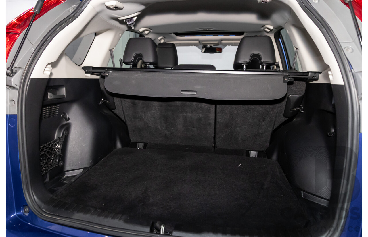 05/2016 Honda CR-V VTi-L (4x4) 4x4 30 Series 2 MY17 4d Wagon Brilliant Sporty Blue Metallic 2.4L