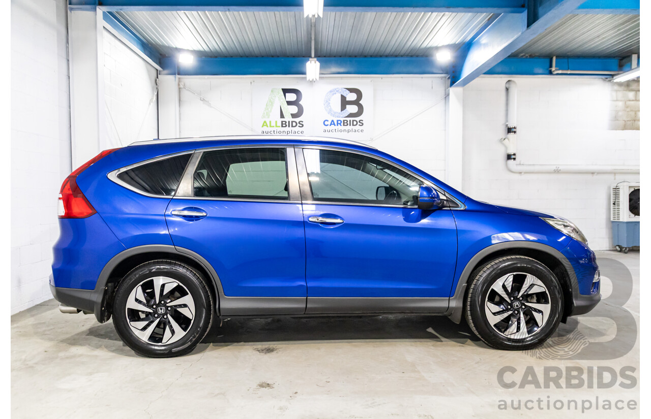05/2016 Honda CR-V VTi-L (4x4) 4x4 30 Series 2 MY17 4d Wagon Brilliant Sporty Blue Metallic 2.4L
