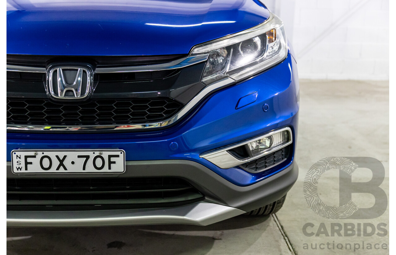 05/2016 Honda CR-V VTi-L (4x4) 4x4 30 Series 2 MY17 4d Wagon Brilliant Sporty Blue Metallic 2.4L
