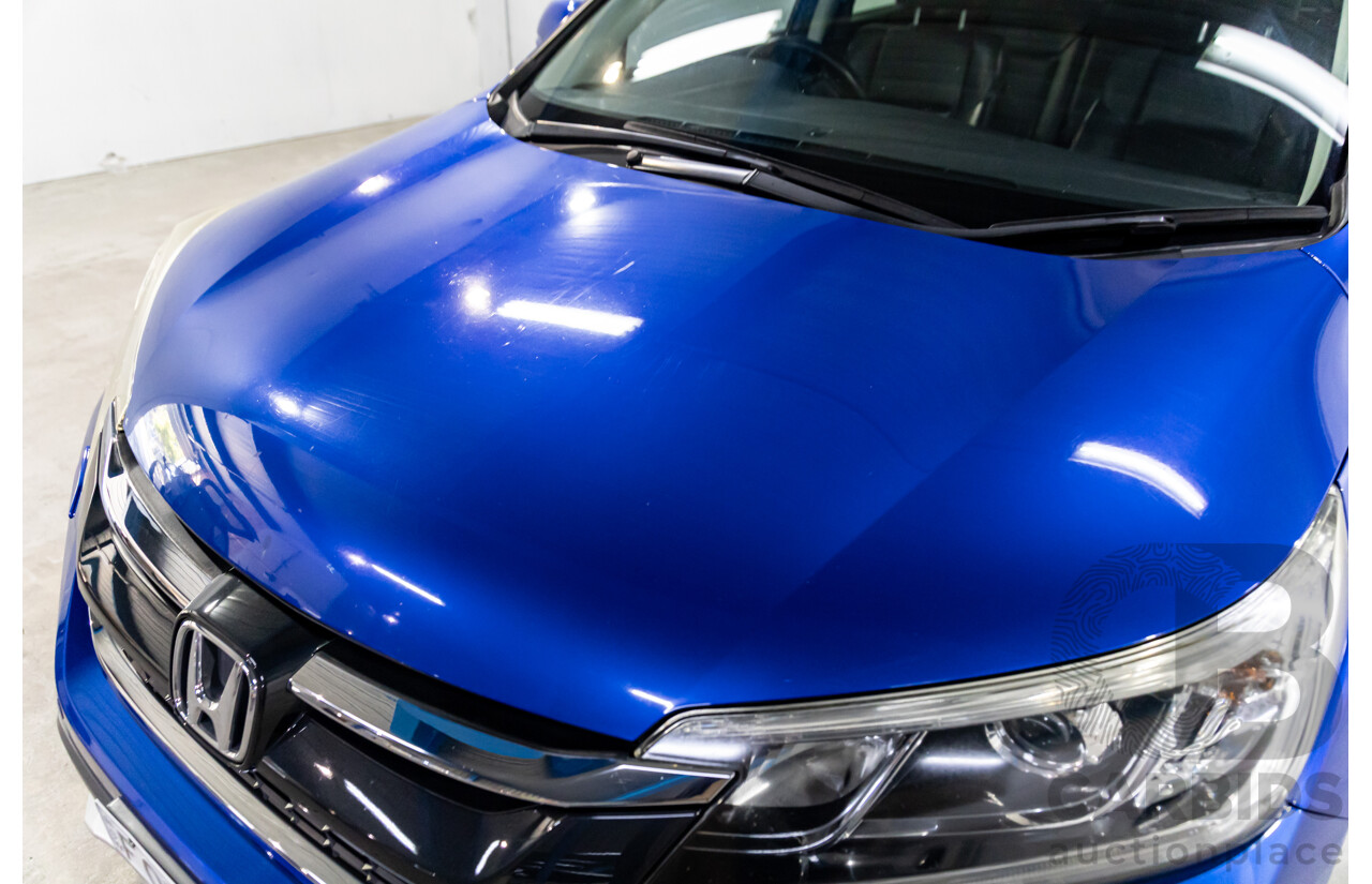 05/2016 Honda CR-V VTi-L (4x4) 4x4 30 Series 2 MY17 4d Wagon Brilliant Sporty Blue Metallic 2.4L