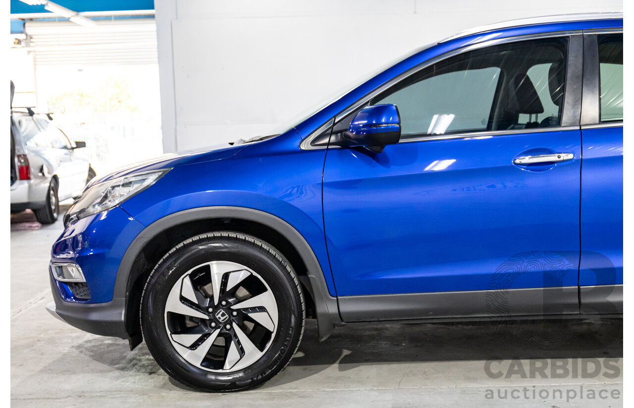 05/2016 Honda CR-V VTi-L (4x4) 4x4 30 Series 2 MY17 4d Wagon Brilliant Sporty Blue Metallic 2.4L