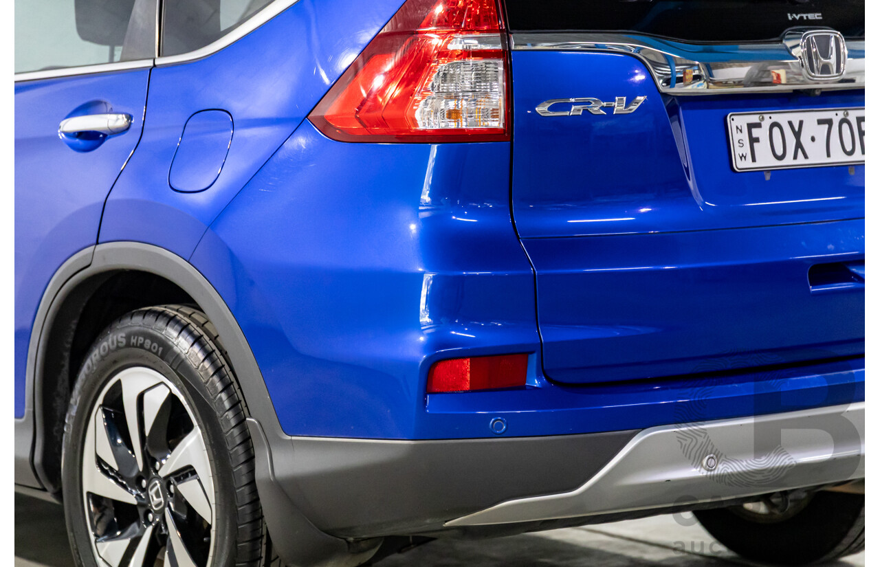 05/2016 Honda CR-V VTi-L (4x4) 4x4 30 Series 2 MY17 4d Wagon Brilliant Sporty Blue Metallic 2.4L