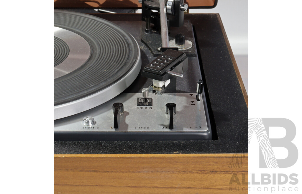 Vintage Dual 1225 Turntable with Anti Skate Dial