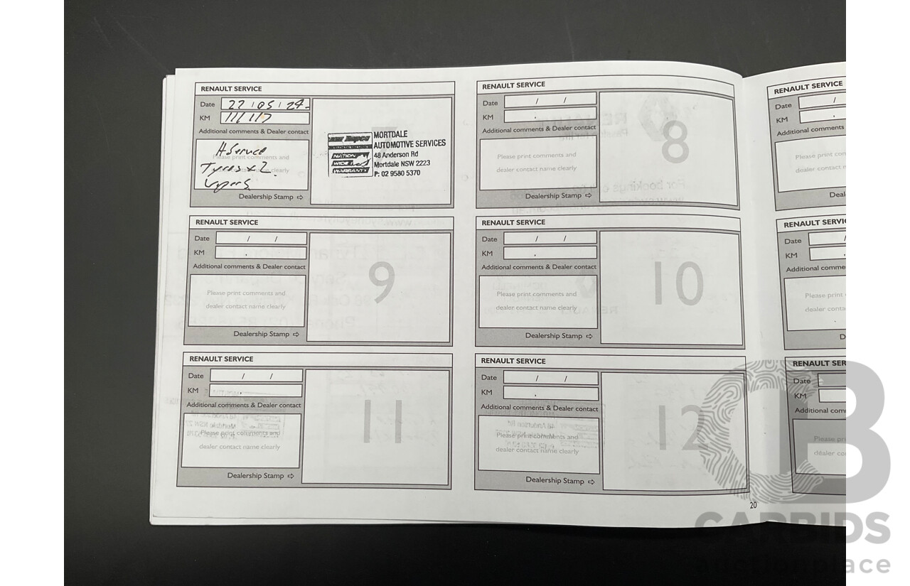 7/2015 Renault Clio Expression + X98 5d Hatchback Glacier White Turbo 1.2L