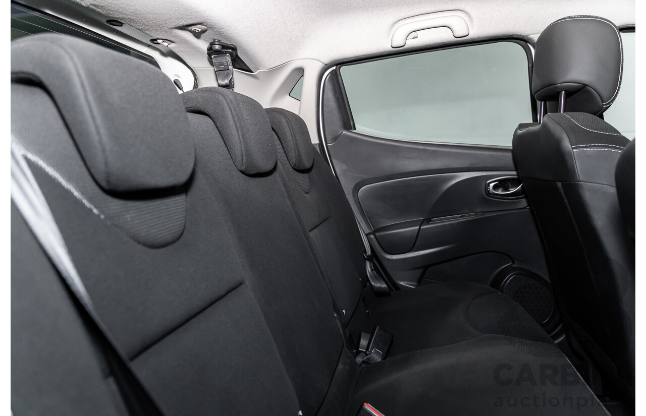 7/2015 Renault Clio Expression + X98 5d Hatchback Glacier White Turbo 1.2L