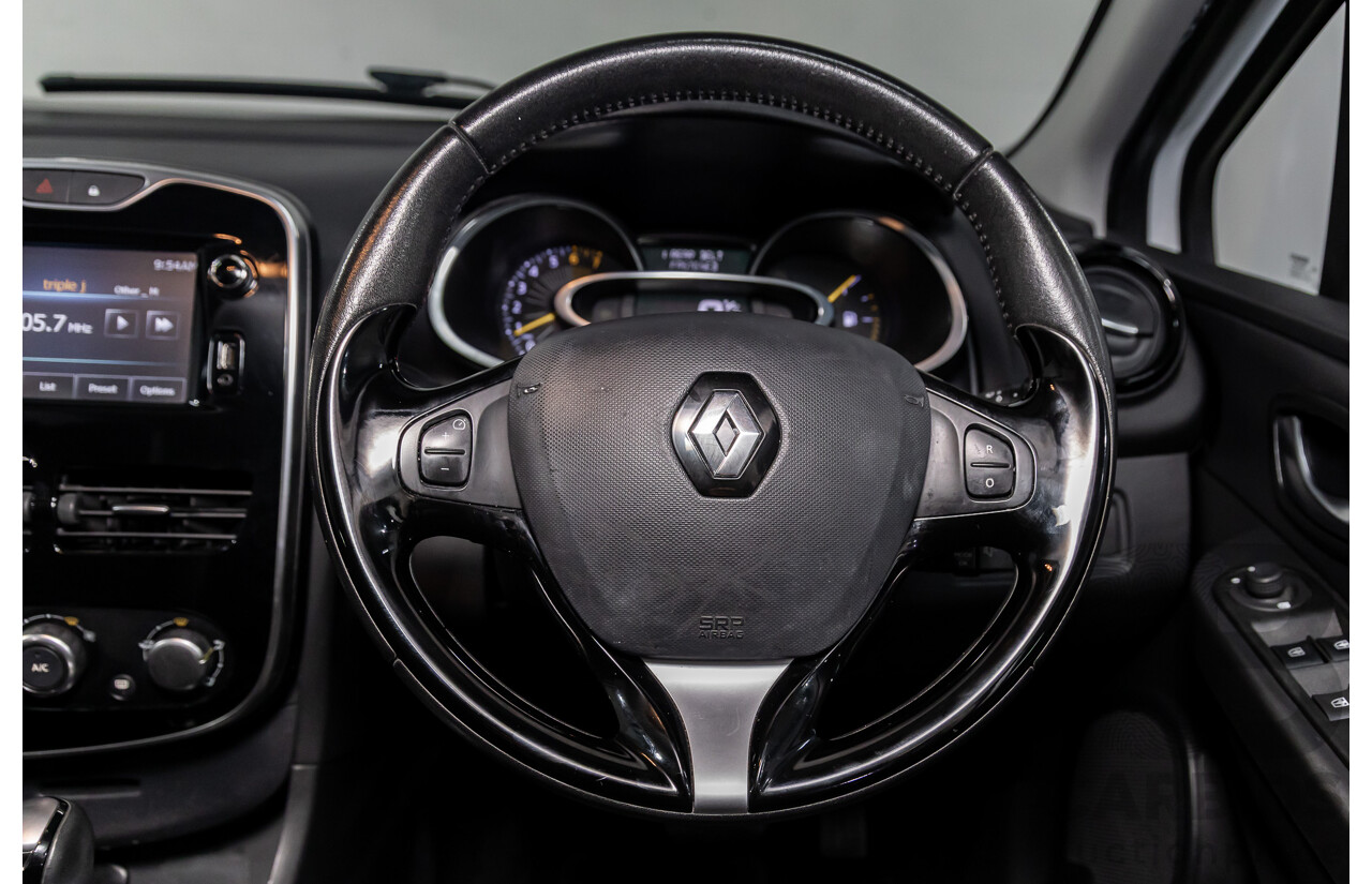 7/2015 Renault Clio Expression + X98 5d Hatchback Glacier White Turbo 1.2L