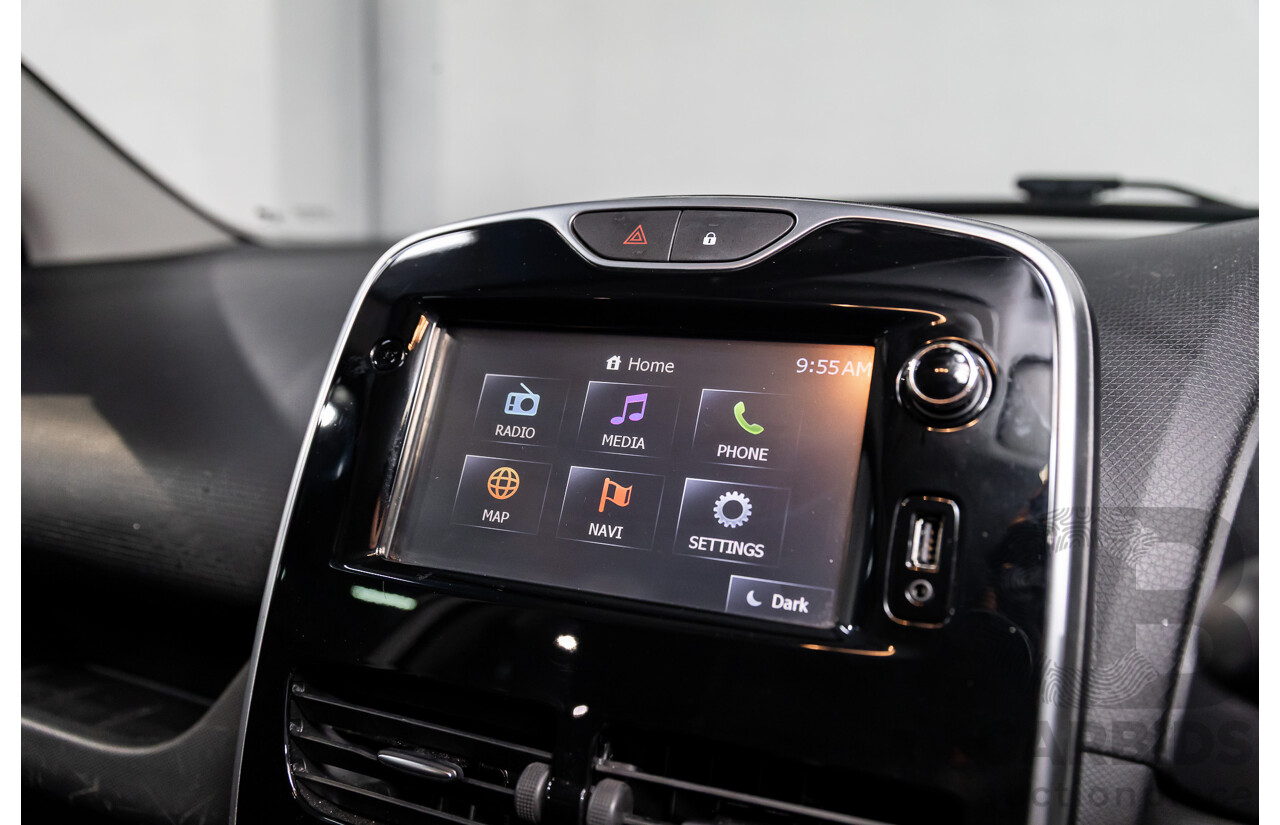 7/2015 Renault Clio Expression + X98 5d Hatchback Glacier White Turbo 1.2L