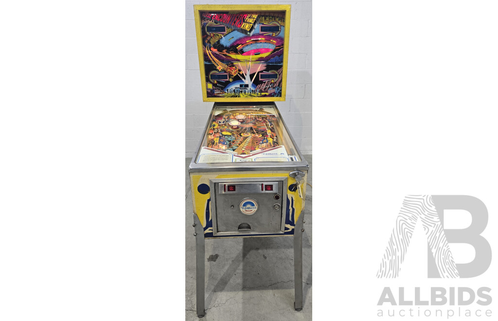Close Encounters of the Third Kind Pinball Machine by D. Gottlieb & Co.