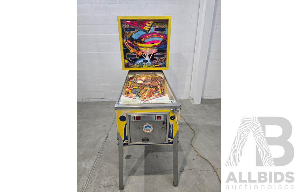 Close Encounters of the Third Kind Pinball Machine by D. Gottlieb & Co.
