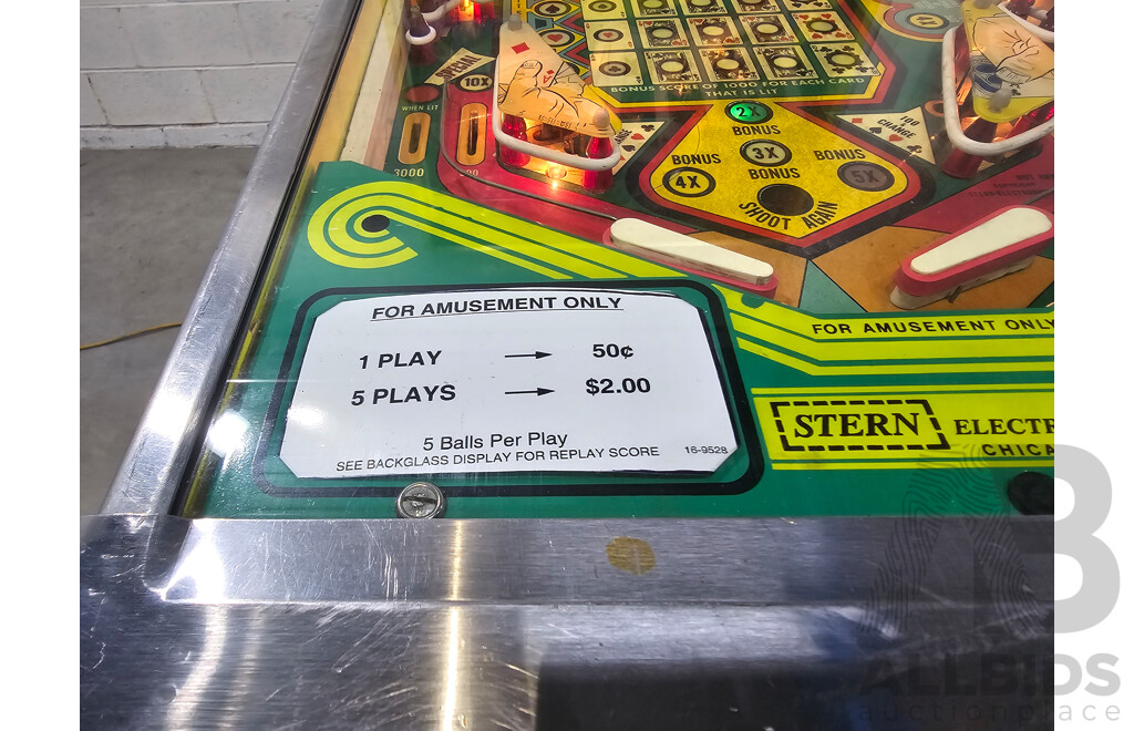 1979 Hot Hand Pinball Machine by Stern Electronics