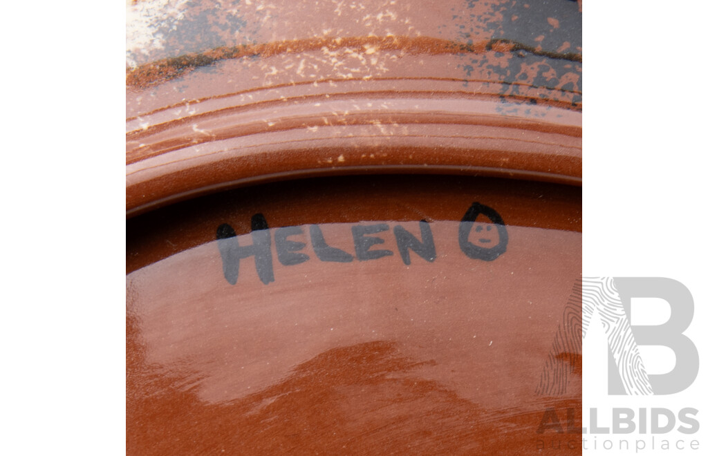 Nice Collection Australian Studio Pottery Including Marion Gilson Pot, Three Lucey Frog Themed Pieces, and More