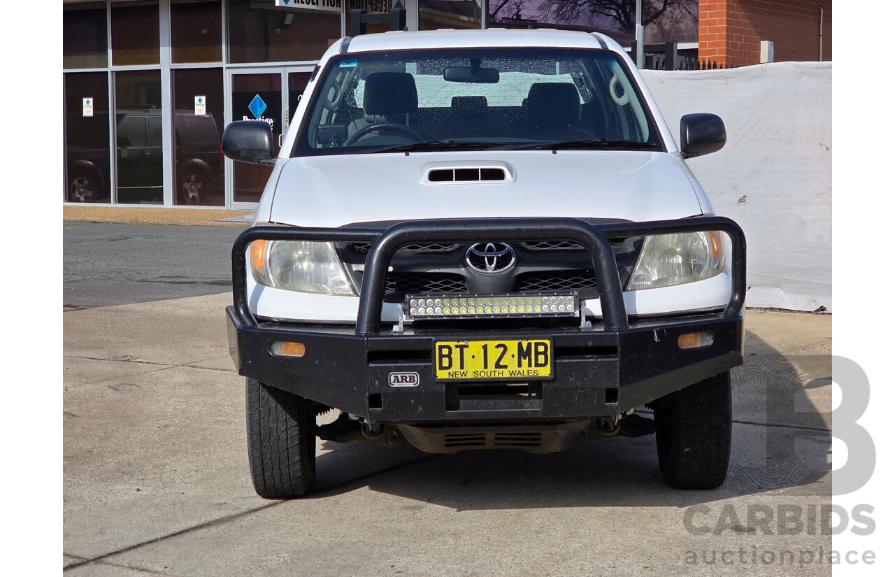 5/2007 Toyota Hilux SR (4x4) KUN26R 07 UPGRADE Dual Cab P/Up Super White Turbo Diesel 3.0L