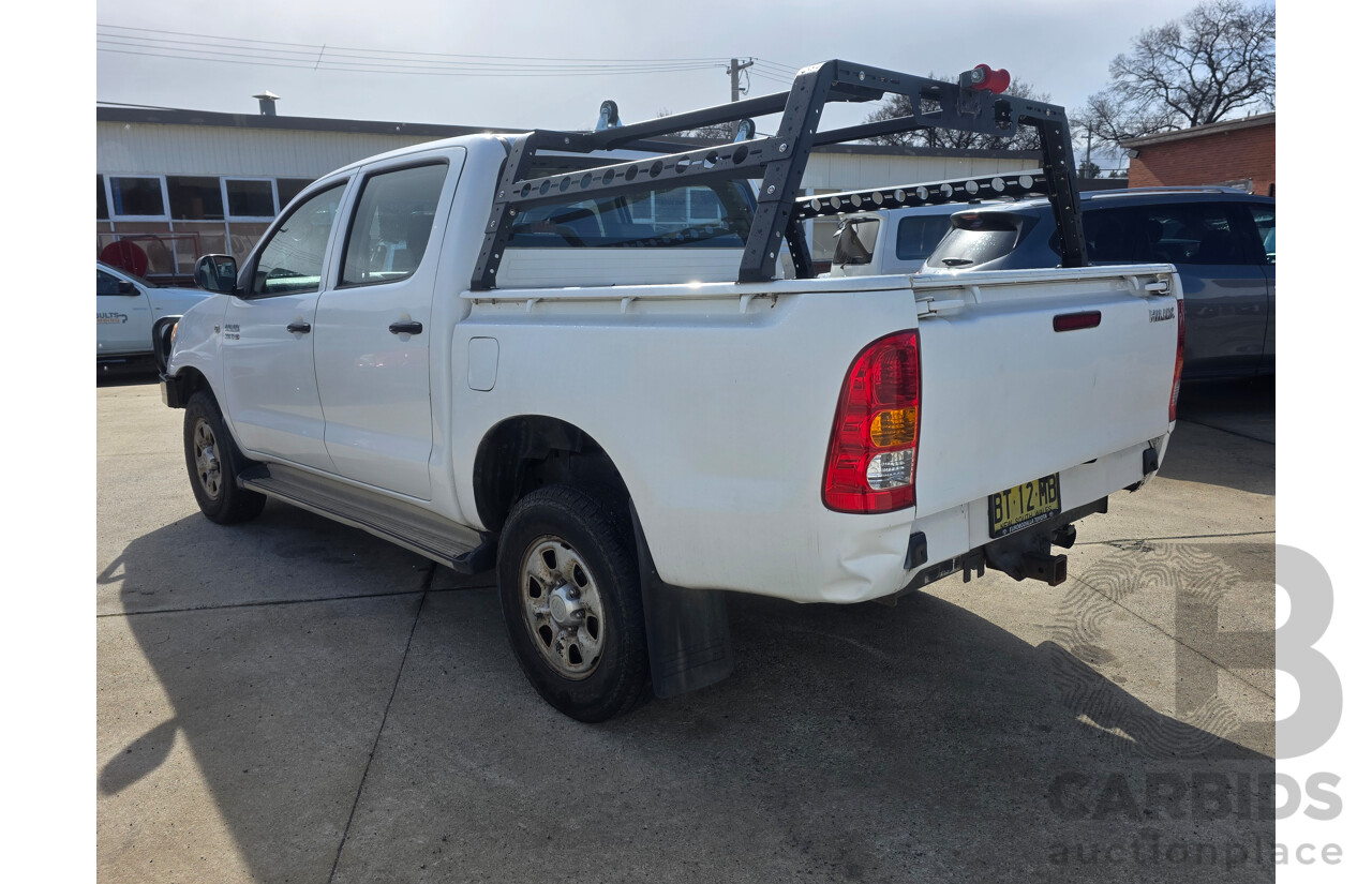 5/2007 Toyota Hilux SR (4x4) KUN26R 07 UPGRADE Dual Cab P/Up Super White Turbo Diesel 3.0L