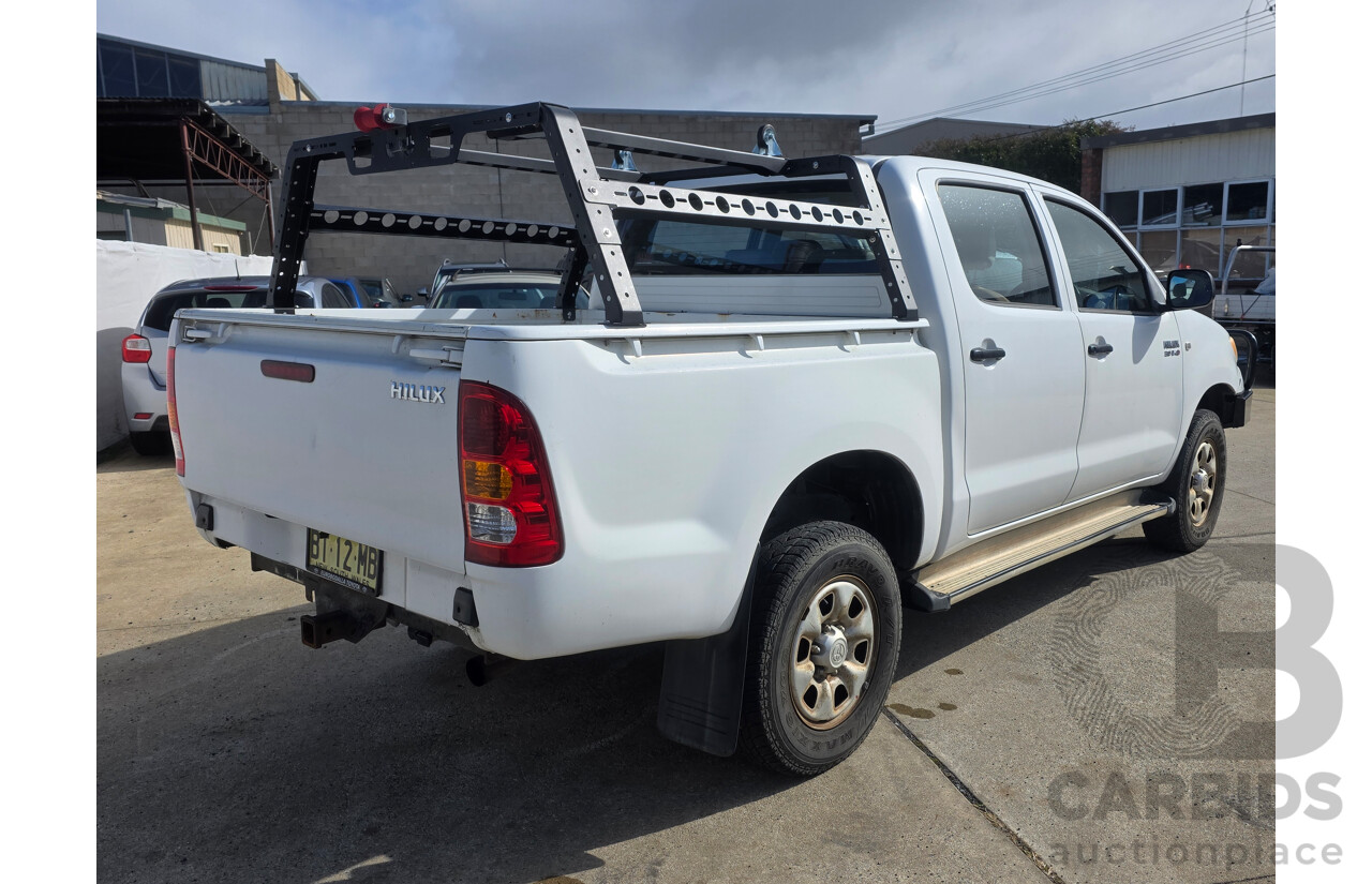5/2007 Toyota Hilux SR (4x4) KUN26R 07 UPGRADE Dual Cab P/Up Super White Turbo Diesel 3.0L