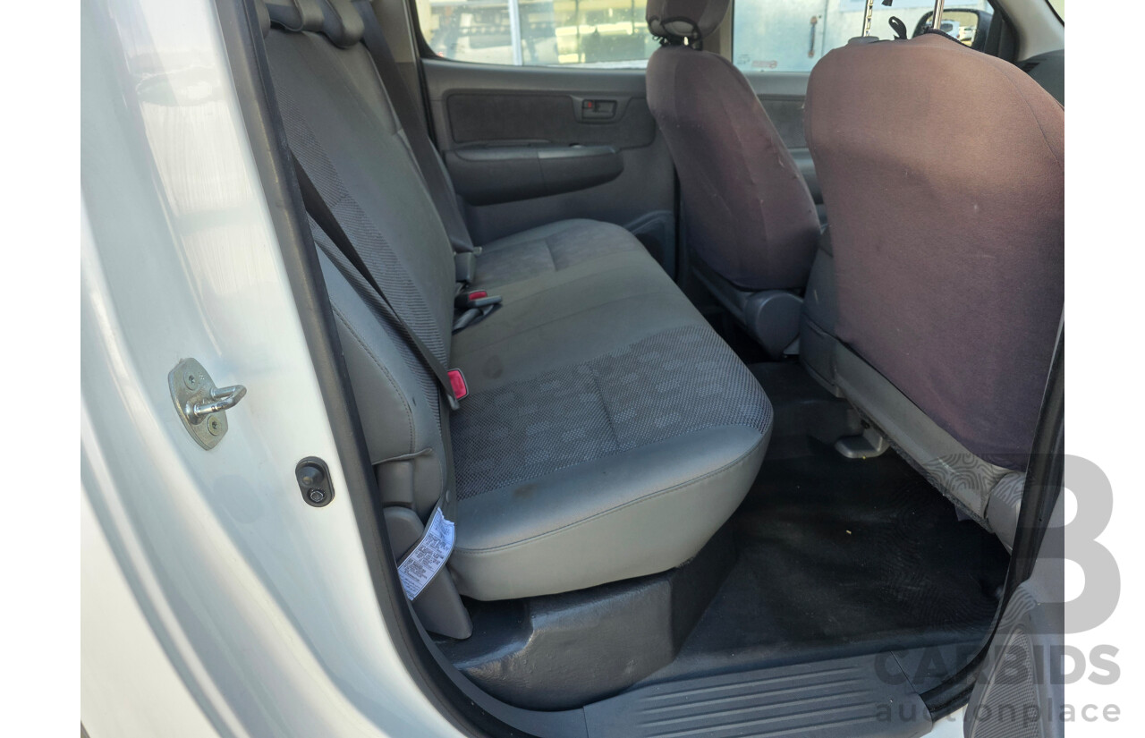 5/2007 Toyota Hilux SR (4x4) KUN26R 07 UPGRADE Dual Cab P/Up Super White Turbo Diesel 3.0L