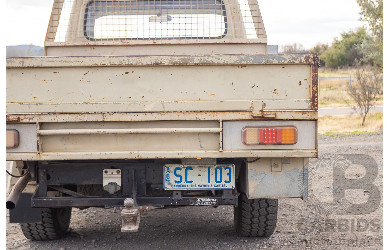 9/1985 Toyota Landcruiser (4x4) HJ75RP 2d C/Chas Goldrush Diesel 4.0L - Tipper