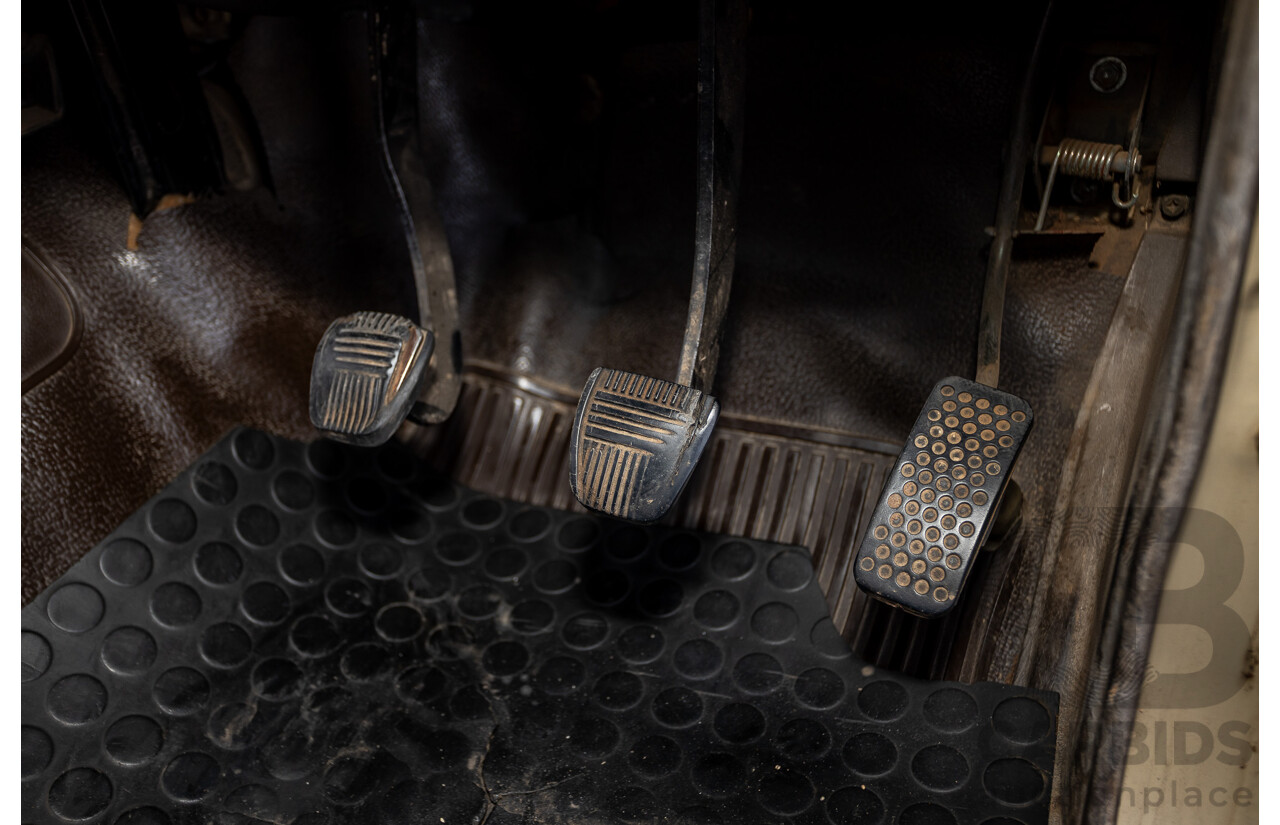 9/1985 Toyota Landcruiser (4x4) HJ75RP 2d C/Chas Goldrush Diesel 4.0L - Tipper