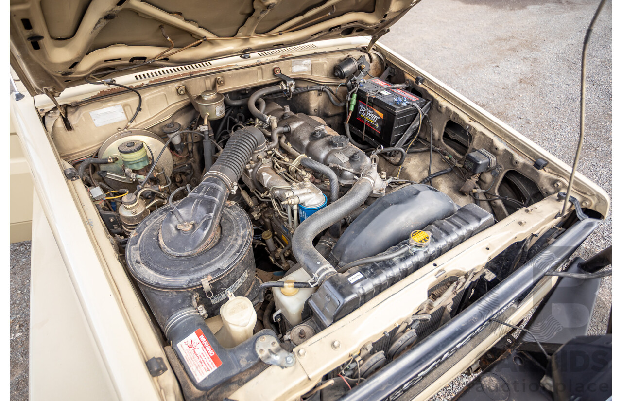 9/1985 Toyota Landcruiser (4x4) HJ75RP 2d C/Chas Goldrush Diesel 4.0L - Tipper
