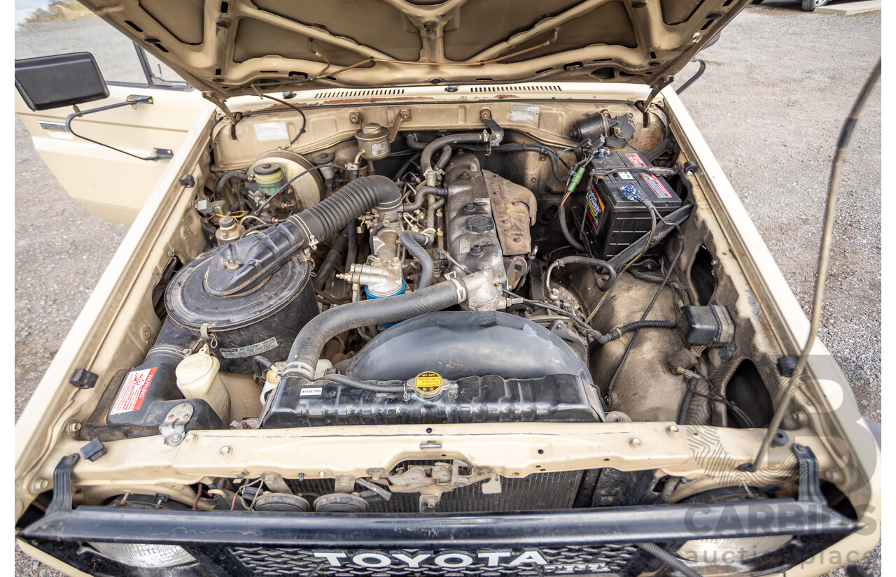 9/1985 Toyota Landcruiser (4x4) HJ75RP 2d C/Chas Goldrush Diesel 4.0L - Tipper
