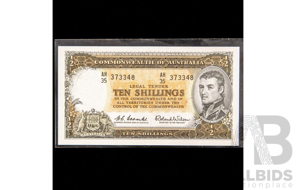 Australian 1961 Ten shilling note R17 High quality, AH35 373348.