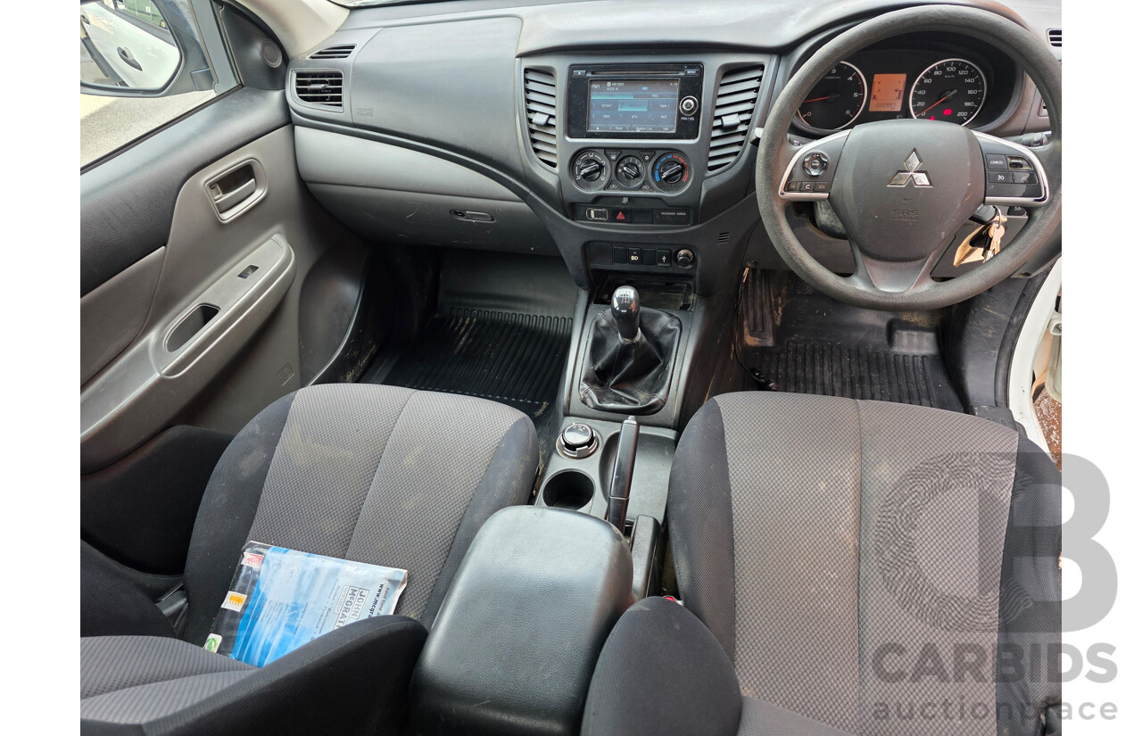 05/2017 Mitsubishi Triton GLX (4x4) MQ MY17 Dual Cab Utility White 2.4L