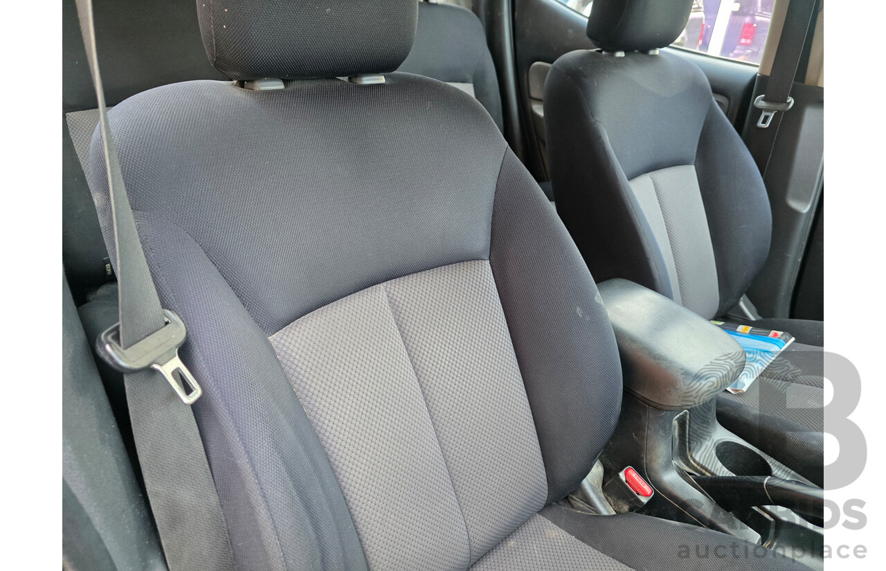 05/2017 Mitsubishi Triton GLX (4x4) MQ MY17 Dual Cab Utility White 2.4L