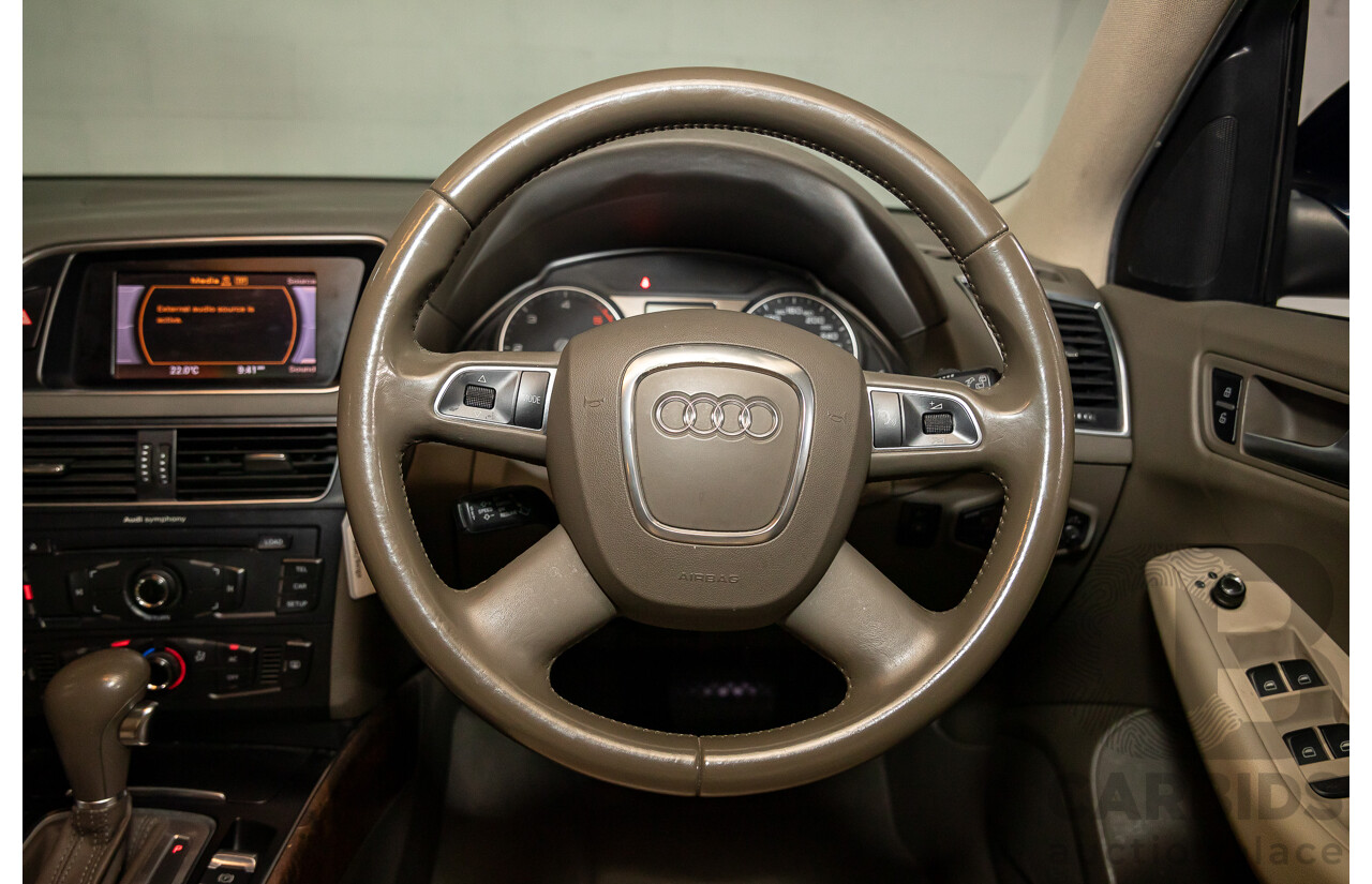 10/2010 Audi Q5 2.0 TDI Quattro 8R MY10 4d Wagon Deep Sea Blue Pearl Turbo Diesel 2.0L