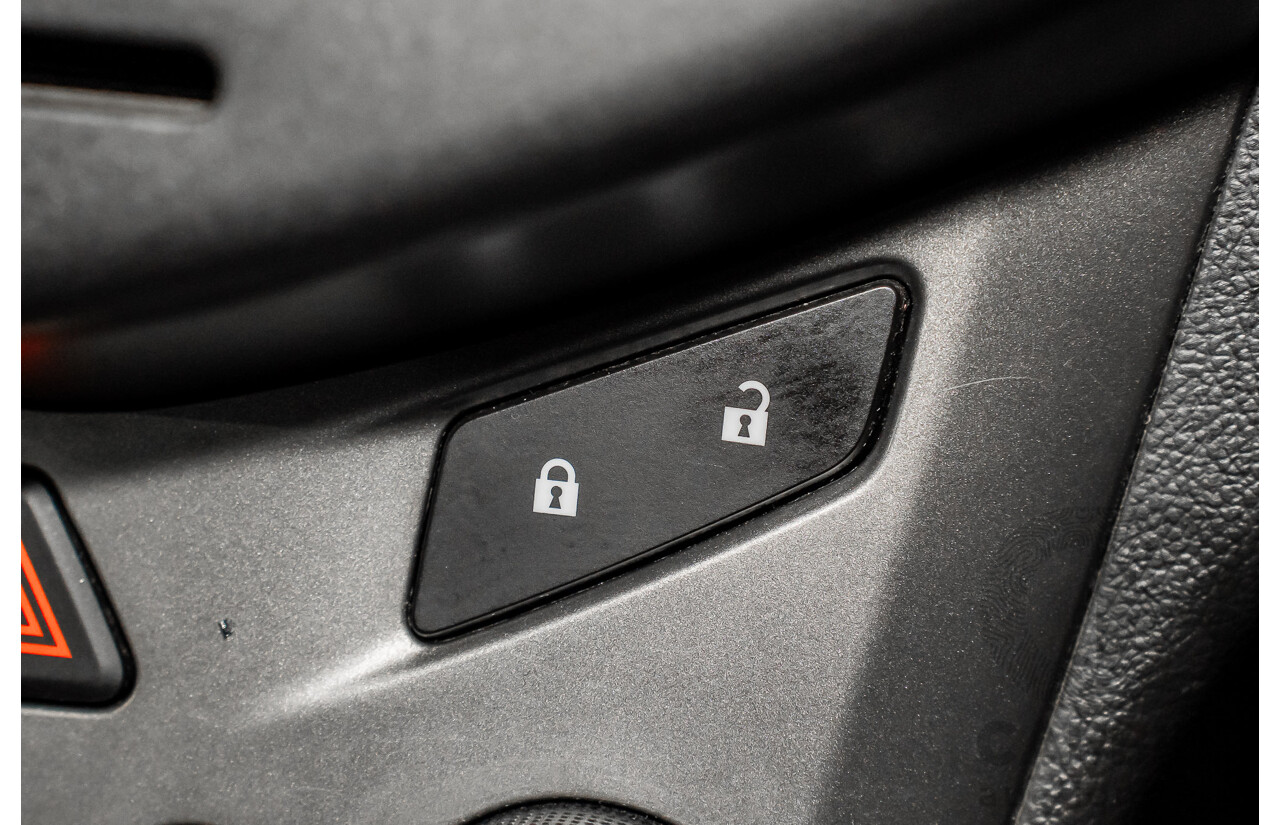 9/2012 Holden Barina TM 5d Hatchback Bocaray Blue Metallic 1.6L