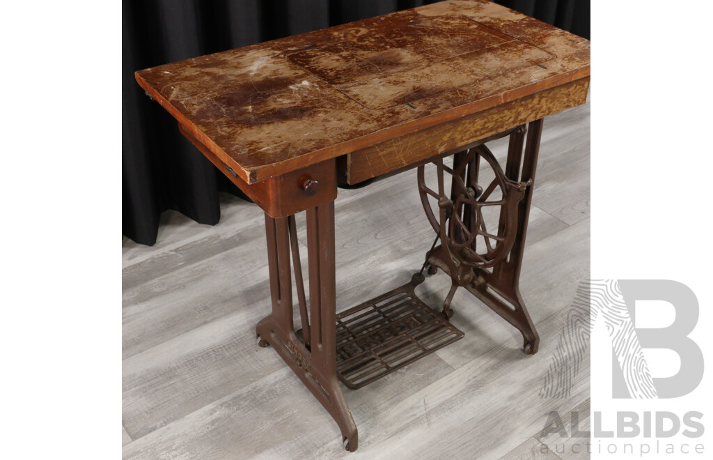 Vintage Singer Sewing in Treadle Base Cabinet