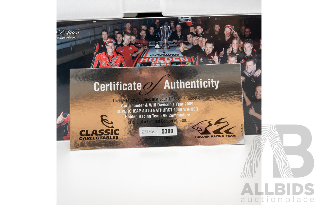 Classic Carlectables Holden VE Commodore V8 Supercar 2009 Bathurst Winner #2 Garth Tander/Will Davison Holden Racing Team 1:18 Scale Model Car - COA Included