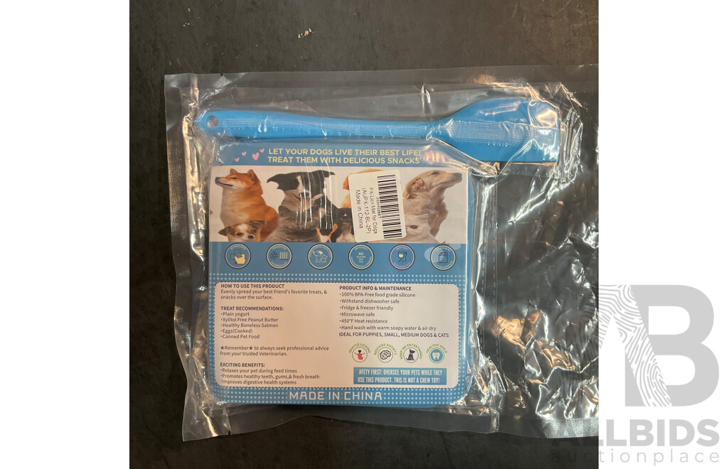 Lick Mat for Dogs 2 Packs X40 & Pet Window Bed X10 - Lot of 50