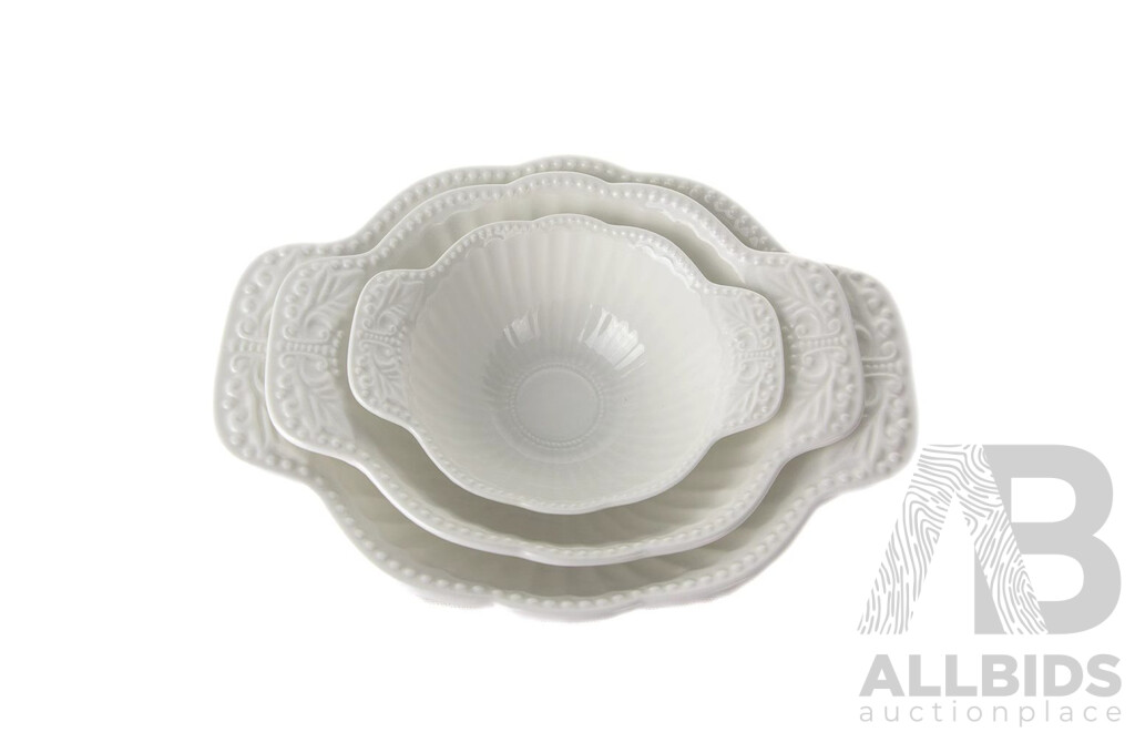 Tropical Leaf 3 Tier Porcelain Cake Stand Serving Plate X3 & White Ornate Embossed Ceramic Dessert Set X8