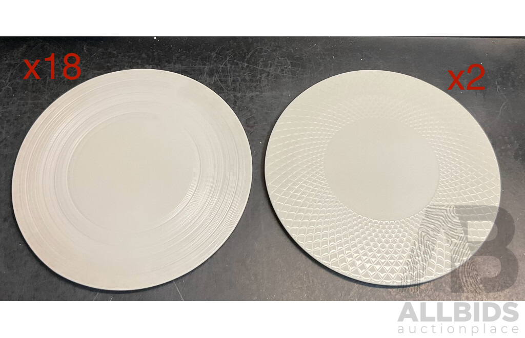 LUZERNE Multi-Purpose Serving Plates for Display, Sushi or Food Serving - Lot of 20