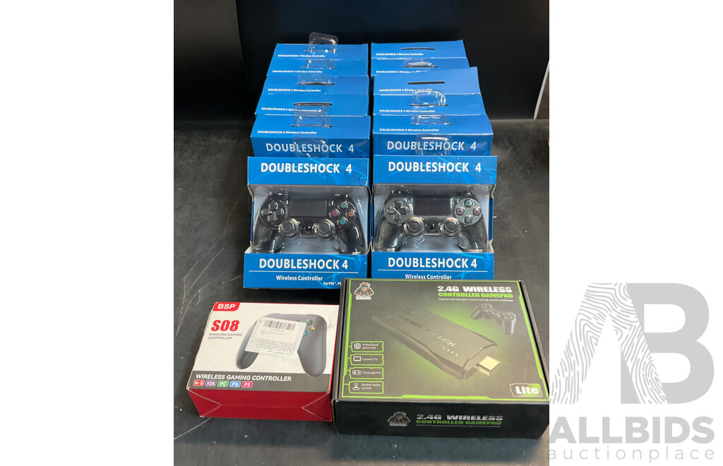 Doubleshock 4 Wireless Controller for PS4 X12 & 2.4G Wireless Controller Gamepad & BSP Wireless Gaming Controller for Switch - Lot of 14