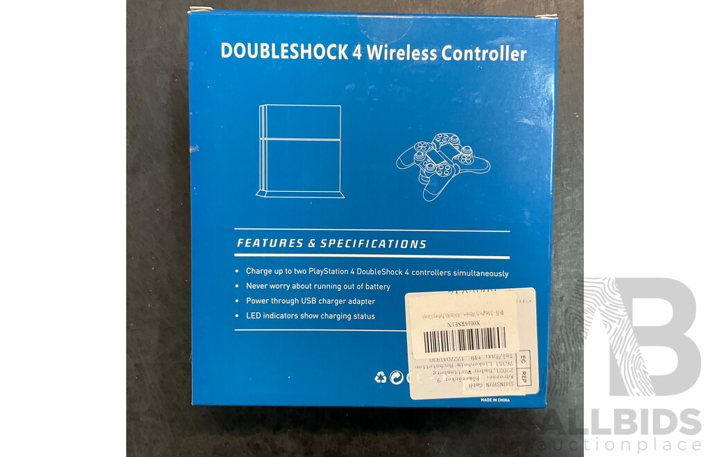 Doubleshock 4 Wireless Controller for PS4 X12 & 2.4G Wireless Controller Gamepad & BSP Wireless Gaming Controller for Switch - Lot of 14