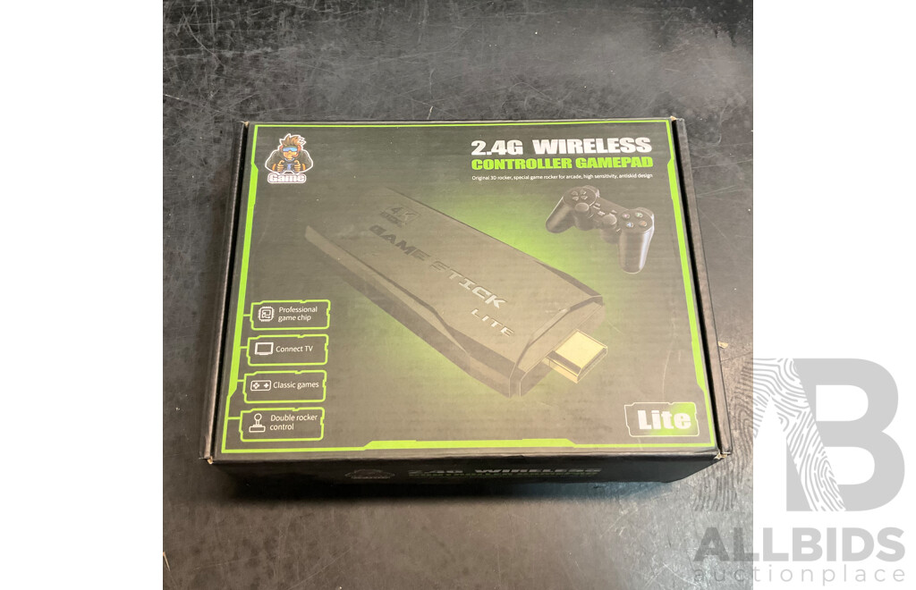 Doubleshock 4 Wireless Controller for PS4 X12 & 2.4G Wireless Controller Gamepad & BSP Wireless Gaming Controller for Switch - Lot of 14