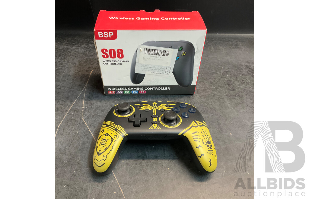 Doubleshock 4 Wireless Controller for PS4 X12 & 2.4G Wireless Controller Gamepad & BSP Wireless Gaming Controller for Switch - Lot of 14