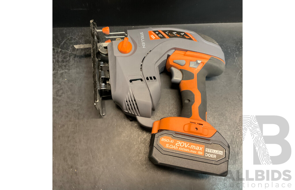 STELLEN DOER 20V_max Brushless Ultimate 12 Compact Tool Shed Work Station Compatible Australia