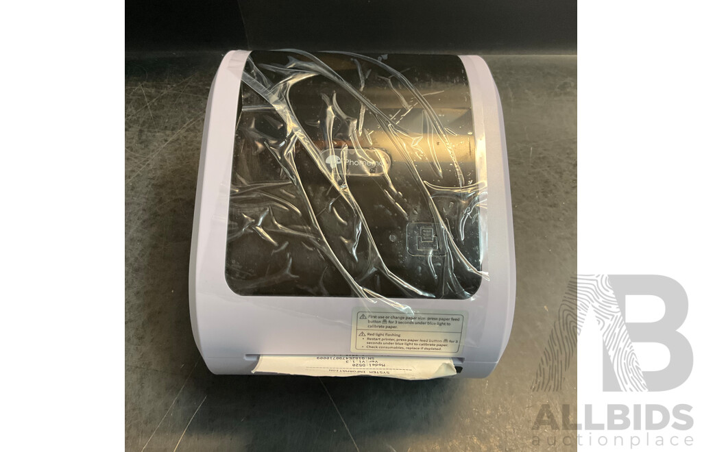 Phomemo Label Printer D520BT (Purple and White) X2 & PM-241BT ( Grey and Black ) X1 - Lot of 3