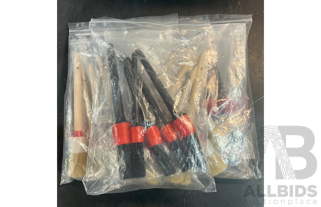 Bulk Lot - Replacement Spool Lines & Car Detailing Brush 10 Pcs & 3D Creative Light & Air Fryer Triple Shelf & 4pcs Badge Holder & More