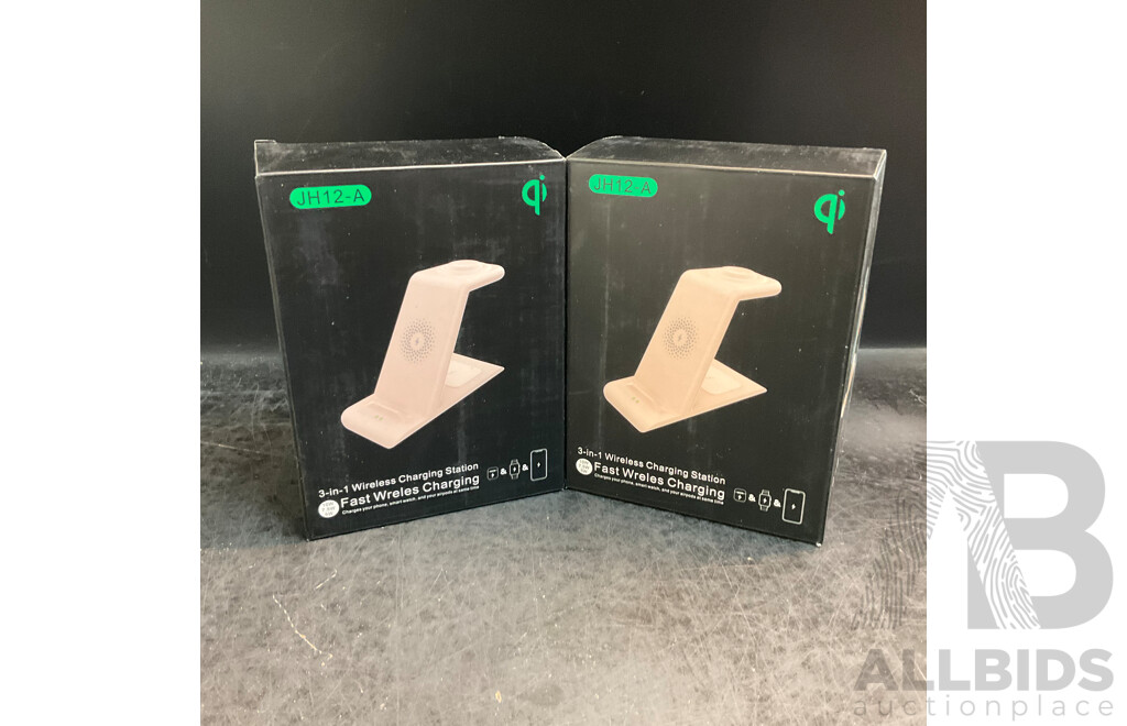 Assorted Household Items Incuding Mini 4G Phone ,Nasal Irrigator, Spice Rack, Detachable Card Men's Wallet ,Lot of Flashlights and More