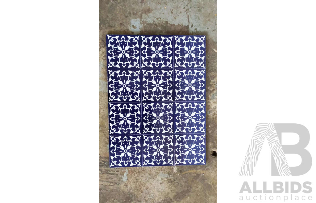 Pallet of Mosaic & Decorative Tiles - Assorted 100x100x8 mm