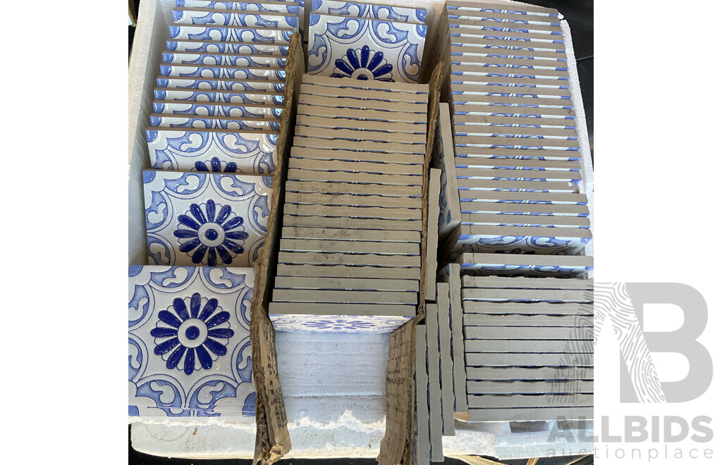 Pallet of Mosaic & Decorative Tiles - Assorted 100x100x8 mm