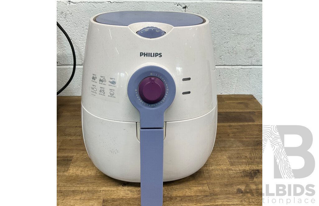 Custom Work Bench with Lumina 34L Rotisserie Oven & Breville BM0300 Microwave & Philips HD9220 Airfryer &Westinghouse 140 Fridge