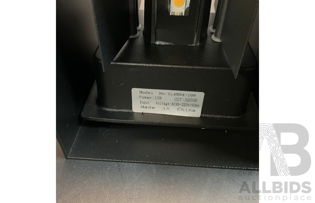 LED Up& Down Outdoor Wall Lights 10W 3200K Warm White - Lot of 10