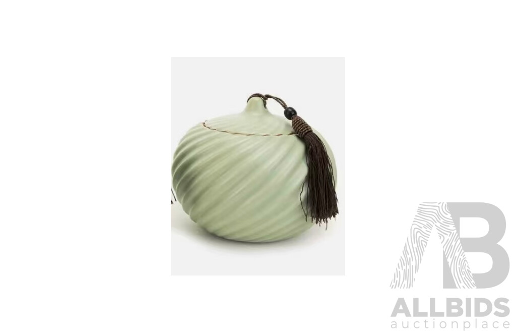 White Ornate Embossed Ceramic Teapot X3 & Y! Handmade Ceramic Tea Caddy Canister (Green) X5 (White) X1 - Lot of 9