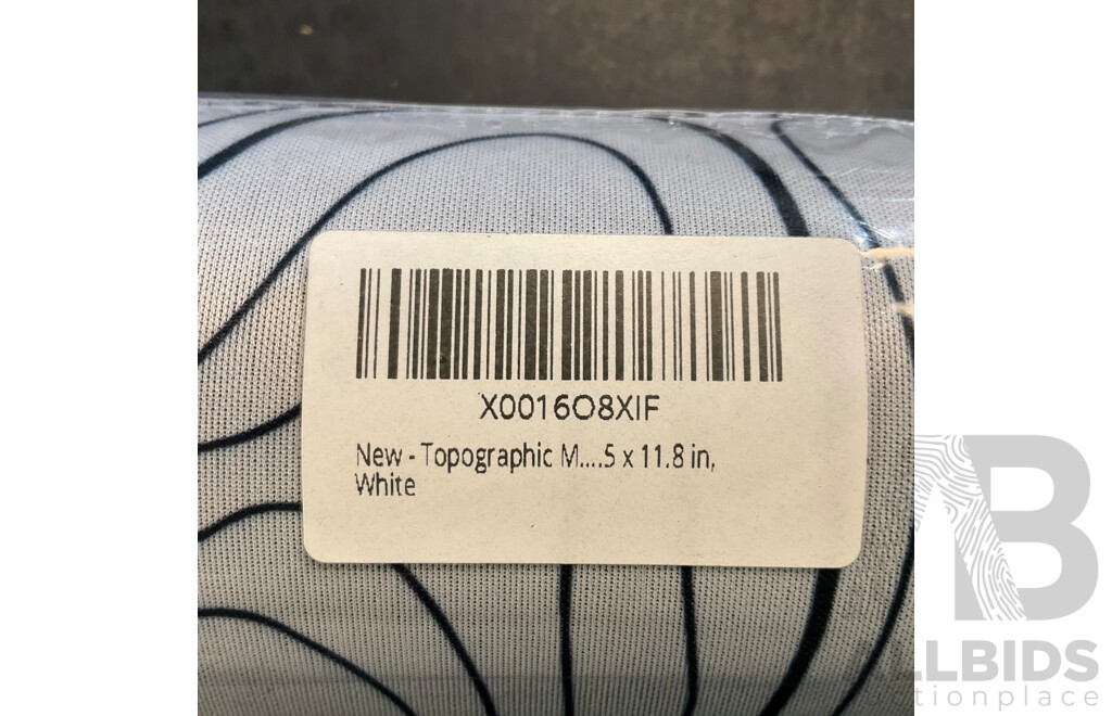 BULK Lot - Doubleshock 4 Wireless Controller for PS4 & Nintendo 3DS Pokemon 23in1 & Super Combo 208in1 Game & Gaming Mouse Pad 31.5x11.8 Inch