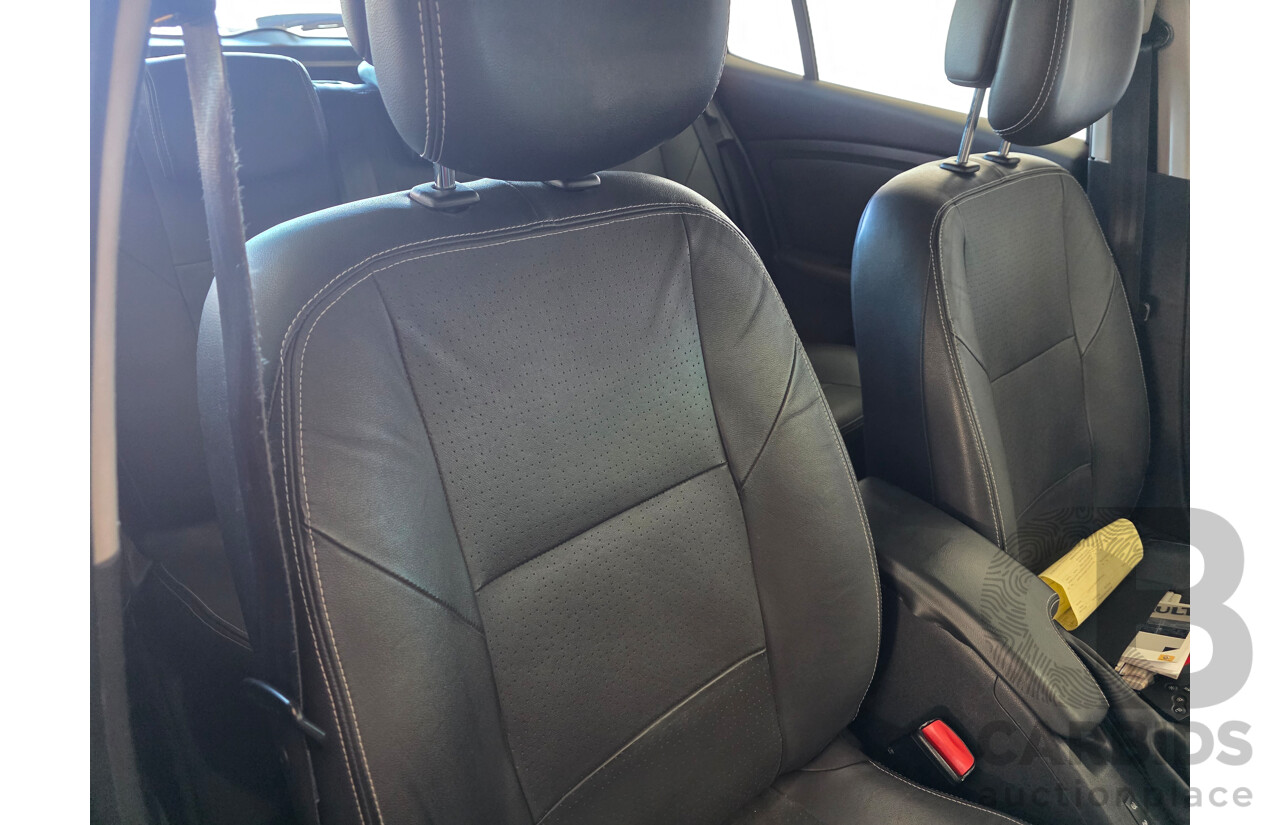 9/2011 Renault Megane Privilege X32 5d Hatchback Red 2.0L